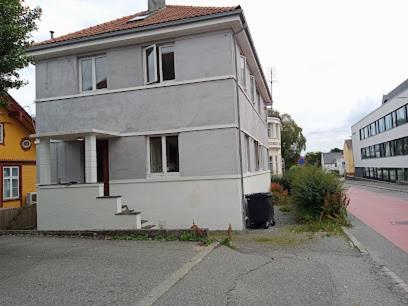 Gasthof Guesthouse- Mollegata 39 *